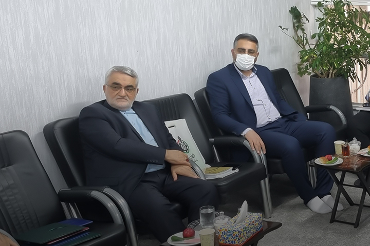 دیدار علاءالدین بروجردی نماینده دوره دوازدهم مجلس شورای اسلامی با نائب دبیر و پژوهشگران قرارگاه ملی مبارزه با مفاسد اقتصادی