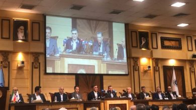 فرزین: بسته ۲۰۰ همتی برای تامین نقدینگی واحدهای تولیدی در نظر گرفته ایم