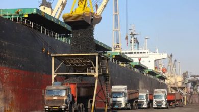 بازار ارز تجاری به کمک تراز تجاری آمد