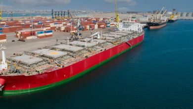 بهبود تراز تجاری چگونه به بازار ارز کمک میکند؟