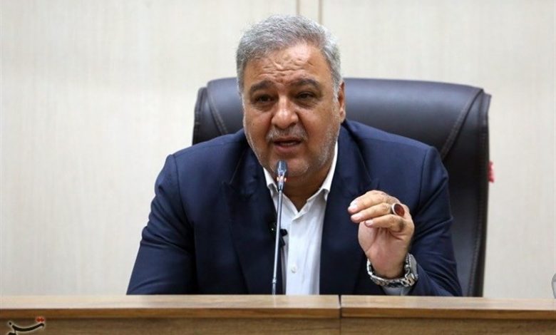 اکبر رنجبر زاده، نماینده مردم اسدآباد در مجلس در جلسه نیروگاه های خورشیدی و مسکن کارگری که با حضور وزیر کار برگزار شد،گفت: وزارت تعاون کار و رفاه اجتماعی یکی از وزارتخانههای نقشآفرین در توسعه کشور است